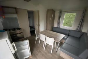 Kuchyň nebo kuchyňský kout v ubytování mobilhome 29