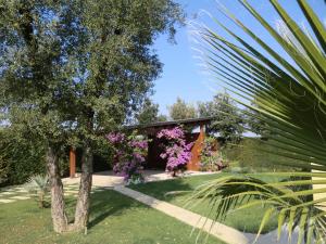 Zahrada ubytování B&B "Corte San Tomaso"