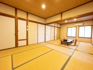Fotografie z fotogalerie ubytování Hotel Sumire ふぐ料理を愉しむ料理宿 v destinaci Šimonoseki