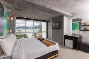 Gallery image of The Front Hotel and Apartments in Patong Beach