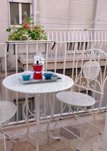 Photo de la galerie de l'établissement Ragusa exclusive flat with terrace & BBQ, à Raguse