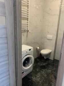 Łazienka w obiekcie Apartamenty Danka