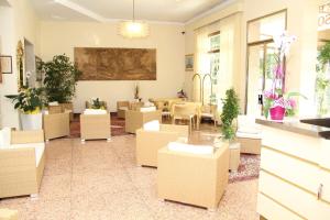Posezení v ubytování Hotel B&B Risorta