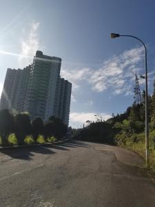 ゲンティンハイランドにある5-6 PAX Family Room Skyview Golden Hills, Genting Highlandsのギャラリーの写真