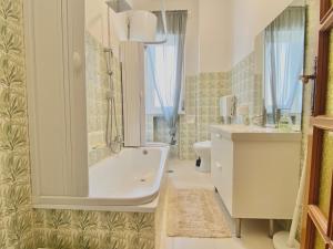 Koupelna v ubytování Guest House Service - Game Apartment