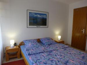 Ένα ή περισσότερα κρεβάτια σε δωμάτιο στο Apartment Victoria B 23 by Interhome