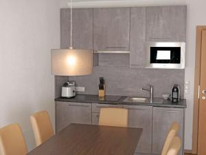 Een keuken of kitchenette bij Apartment Inntalerhof-3 by Interhome
