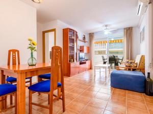 Posezení v ubytování Apartment Entreplayas - Morro de Gos by Interhome