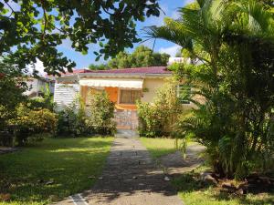 Zahrada ubytování Domaine de Fanélie + 3 fotografie