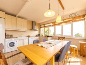 Kuchyň nebo kuchyňský kout v ubytování Holiday Home Rossi by Interhome