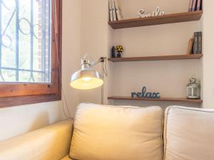 Posezení v ubytování Holiday Home Rossi by Interhome + 30 fotografií