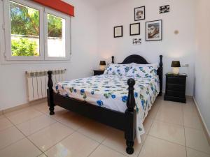 Posteľ alebo postele v izbe v ubytovaní Holiday Home Fleur by Interhome