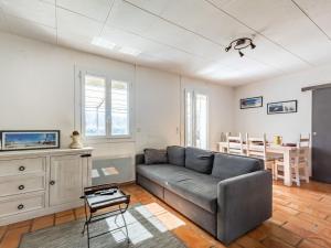 พื้นที่นั่งเล่นของ Holiday Home La Campagne des Ocres by Interhome