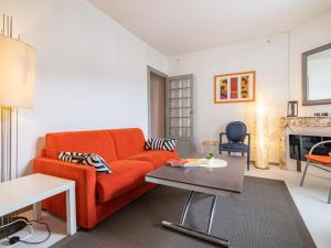 Кът за сядане в Apartment Villa Latrubesse by Interhome