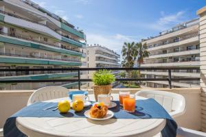 Apartamentos Riviera Arysal italokat is kínál