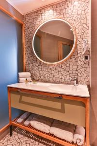 Koupelna v ubytování Carine Hotel Centar