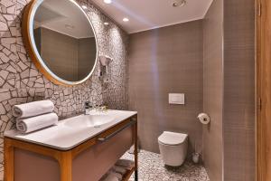 Koupelna v ubytování Carine Hotel Centar