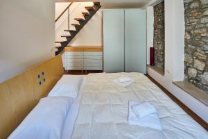 Postel nebo postele na pokoji v ubytování Sea View Terrace Apartment