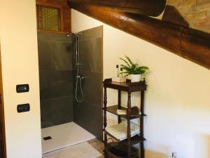 Koupelna v ubytování B&B Ai Tre Confini + 37 fotografií