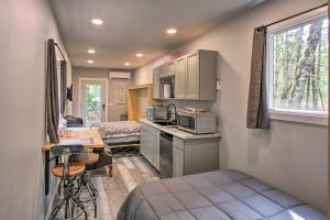 a small room with a kitchen and a bedroom at Steps to Foothills Trail Unique Carbonado Studio in Buckley +18 photos