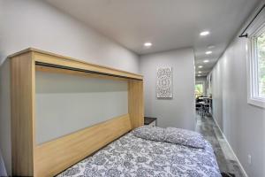 A bed or beds in a room at Unique Container Studio with Deck and Fire Pit!