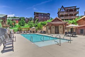 Gallery image of 'Madison Bear Garden' 7Bdr w/Hot Tub + Pool Access in Pigeon Forge
