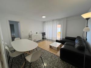 Posedenie v ubytovaní COSTA DAURADA APARTAMENTS - Molins II