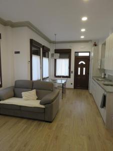 A kitchen or kitchenette at Apto. Completo, La Ribera Még 5 kép