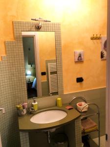 A bathroom at Rizzi Marianna B&B