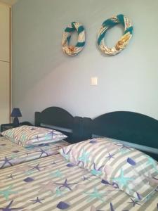 Postel nebo postele na pokoji v ubytování Andros Eco Home
