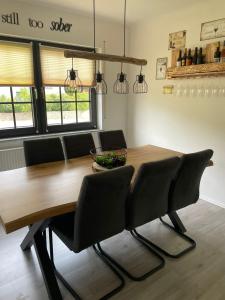 Fotografie z fotogalerie ubytování Ferienhaus-Weitsicht v destinaci Sankt Wendel