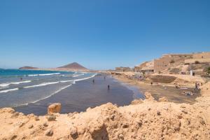 Playa de o cerca de este apartamento