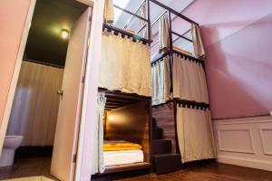 Cama ou camas em um quarto em Viajero Lima - Barranco Hostel