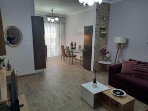 Posedenie v ubytovaní SummerSense Apartment