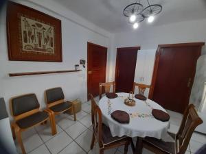 Posezení v ubytování bel appart refait à neuf sur Tamouda Bay Tétouan