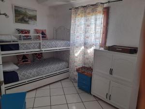 Postel nebo postele na pokoji v ubytování bel appart refait à neuf sur Tamouda Bay Tétouan