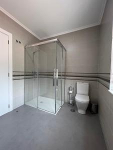 Łazienka w obiekcie Apartamentos María de Lucía-Piso 2º