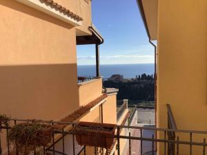 Balkón nebo terasa v ubytování Holiday home in Taormina - Sizilien 42825