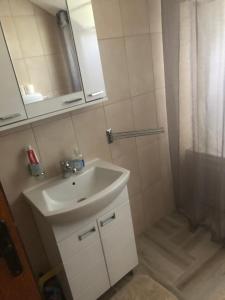 Koupelna v ubytování Holiday Home Rodjak sa sela