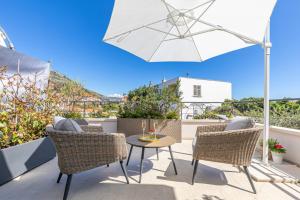 Ein Sitzbereich in der Unterkunft Rooms D&L, FREE Parking on-site