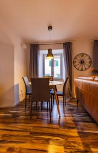Posteľ alebo postele v izbe v ubytovaní Apartman Volosko