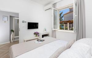 TV/Unterhaltungsangebot in der Unterkunft Rooms D&L, FREE Parking on-site