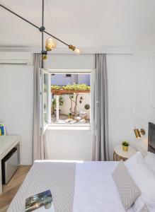 Ein Bett oder Betten in einem Zimmer der Unterkunft Rooms D&L, FREE Parking on-site