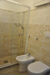 Koupelna v ubytování Brezza di mare Gaeta b&b