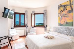 Кровать или кровати в номере Hotel Stefania Boutique Hotel by the Beach