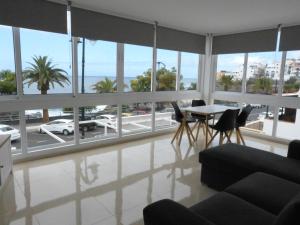 Posezení v ubytování Suncanarias Apartamentos Cristal Playa La Arena
