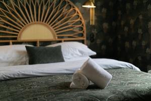 Rúm í herbergi á Hotel Siglunes