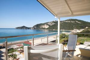 Gallery image of Blue Heaven Apartments in Agios Georgios Pagon