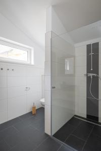 Koupelna v ubytování Luxalps- Turrach Alm Chalets Nr 1-4 Grünsee- Sauna- Skifahren- Wandern- Natur