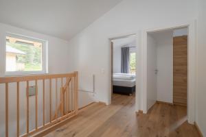 Postel nebo postele na pokoji v ubytování Luxalps- Turrach Alm Chalets Nr 1-4 Grünsee- Sauna- Skifahren- Wandern- Natur